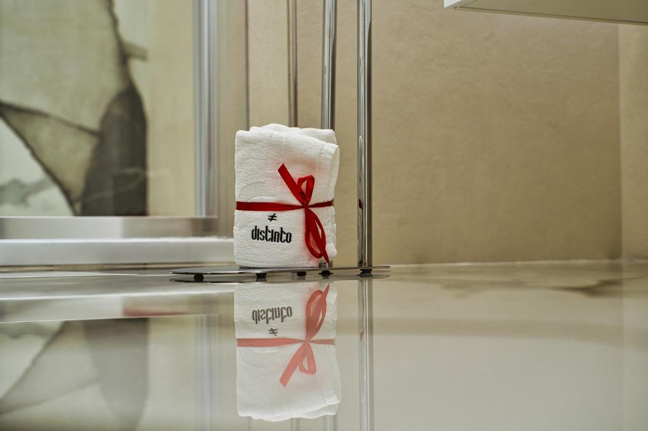 Distinto Suite & Rooms Lecce Dış mekan fotoğraf
