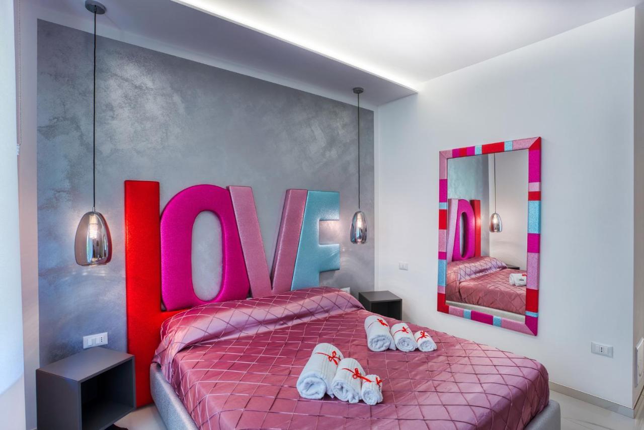 Distinto Suite & Rooms Lecce Dış mekan fotoğraf
