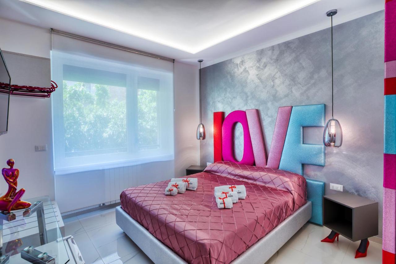 Distinto Suite & Rooms Lecce Dış mekan fotoğraf